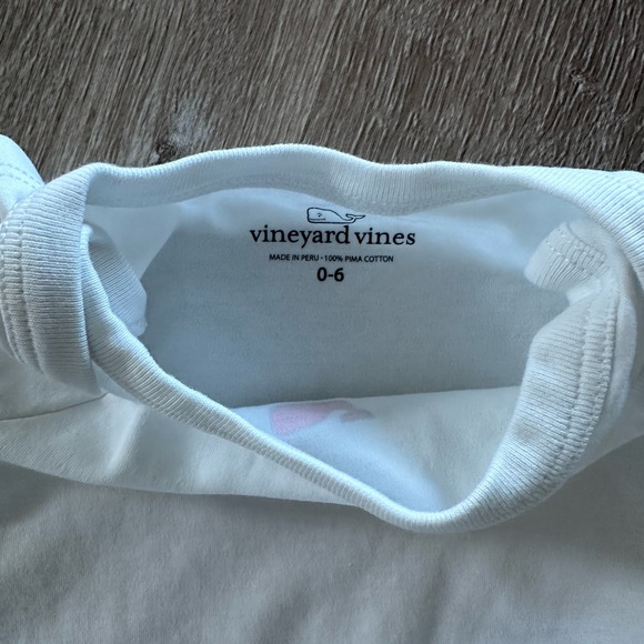 Vineyard Vines Short Sleeve Onesie - Picture 3 of 4